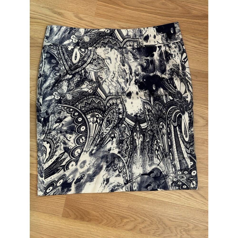 Ecru Women’s Size‎ 2 Skirt Paisley Print Mini Floral Abstract